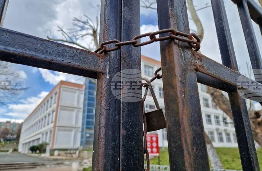 �� ���� �������� ������ � � ������ ��������