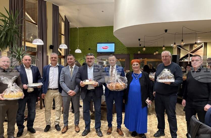 ��������������� ��������� ����� ������ �������� �� ������ � ������������� �������� � �������