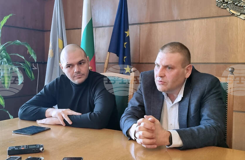 ����������� � �������������, �� �� ���� �� �� ����, �� � �����