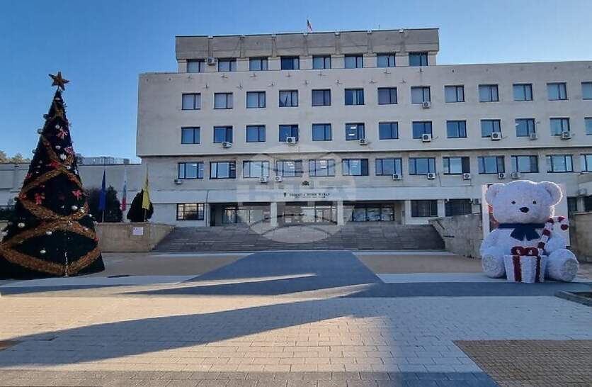 ������ ���� ����� � ��������� ��� 33 ���. ��. ������ ����������� ���� 2025 �.