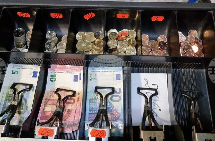 ��� 580 �������� �� �������� �� ������� �� ��������� ����������� �� ��� ��� �����, ������� � ����� �� �������� �� ������ �� ��������� �� ������