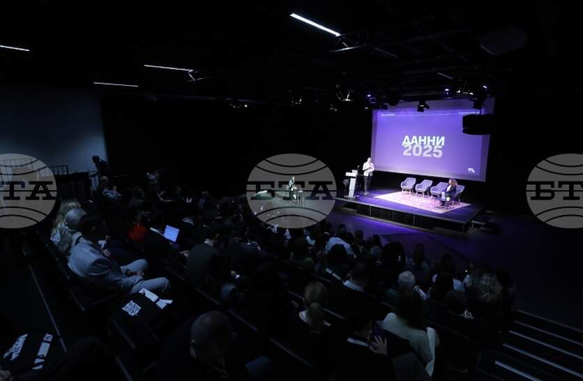 ����� �� ��������� � ����� �������� � 9 �� ��� ���� 2025 �., � ��������� ���������� 3 ���.