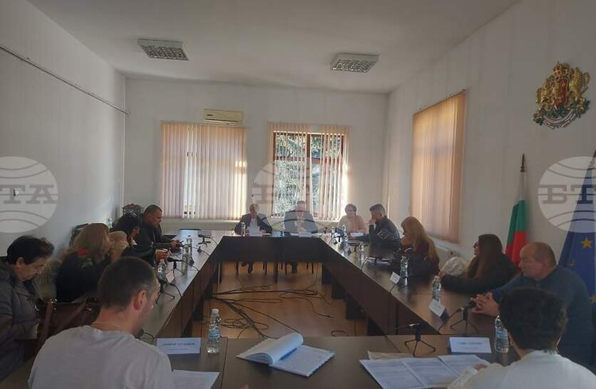 ���������� ����� � �������� ���� ����-�������� �� ��������� � ����� 1 303 339 ����