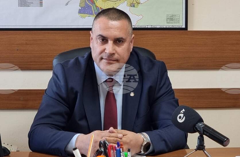 ������ �������� ��������� ������������ �� ���� �����, � ����� �� �� ������� �������� �� ���. 