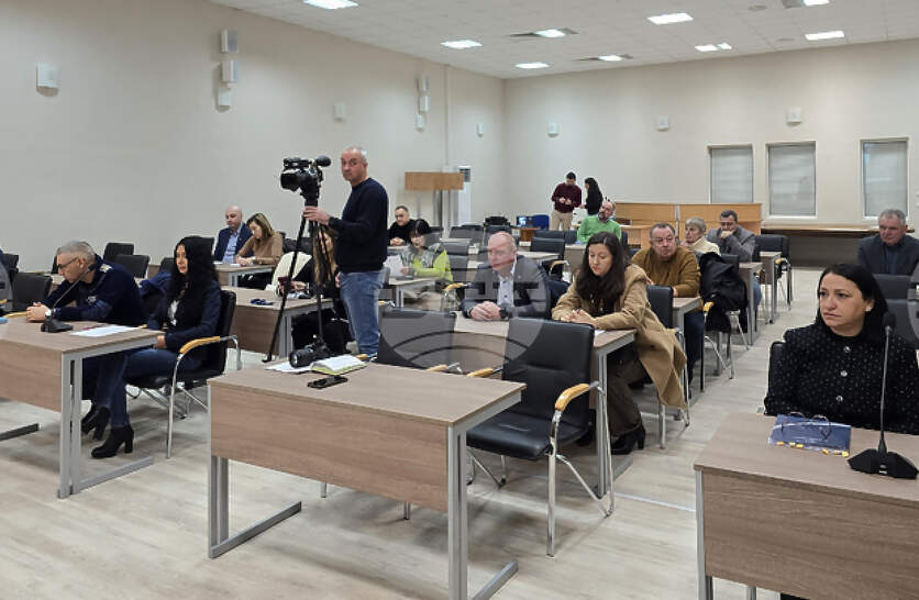 ��� ������ � ����������� �� ������ � ��� �� ��������� ���� 19 ������� �� ����������� �� ������ �����