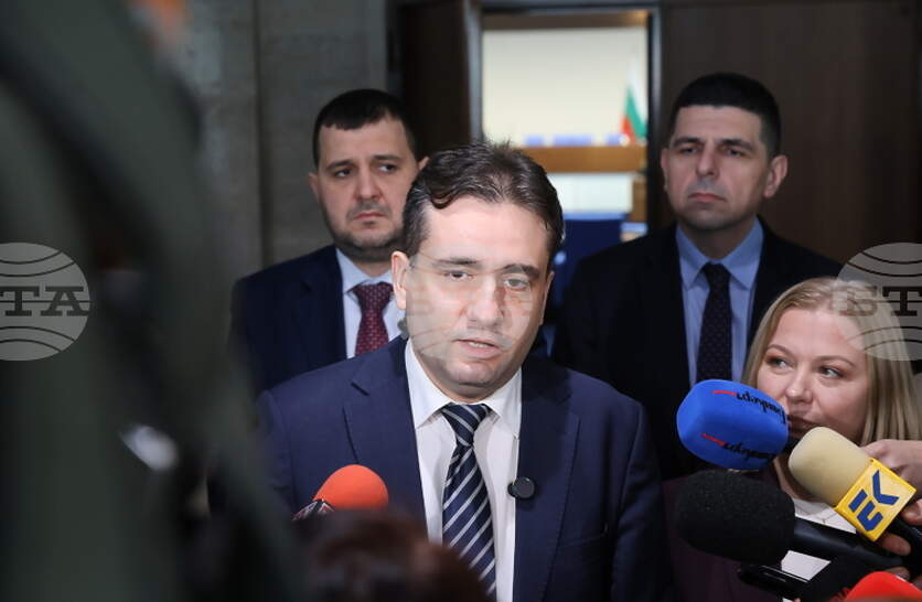 ��-�� ��������� �������� ������� �� �������� ����������, � ����� �� �������� �� ��������� �������� �� ��� ������ ��������