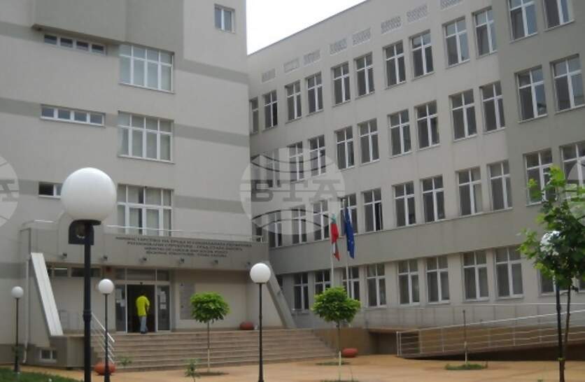 �������� � ������ �� ���-��������� ������������� ����� � ����� ������