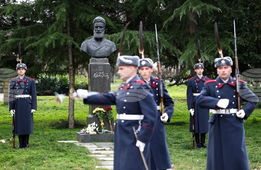 � ��������� �� ����� � � ����������� �������������� ����� �������� ���� ���������� 178 �. �� ���������� �� ������ ����� � �����