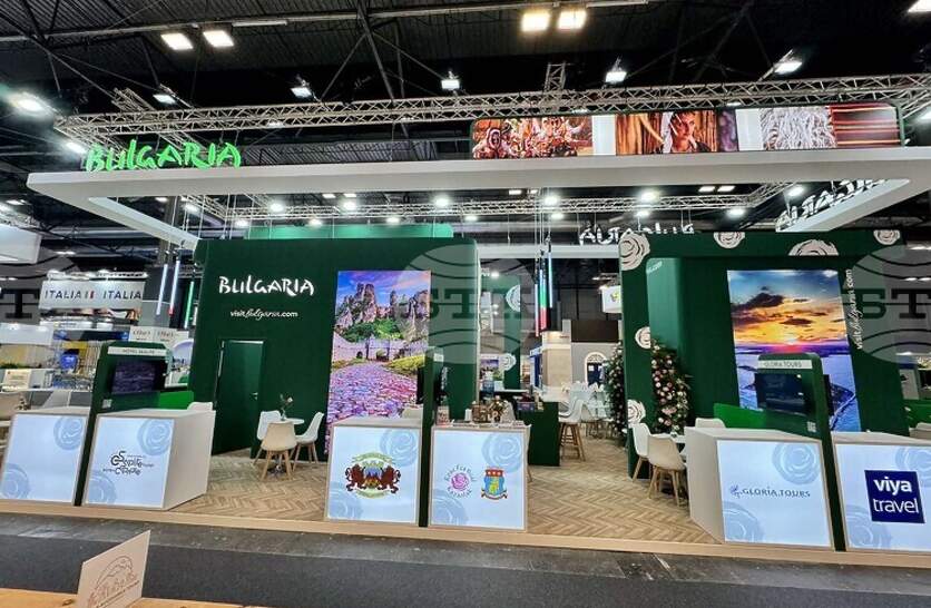 ������ �������� ������� �� ���� ��� � �������������� ������������ ��������� ������ � ������