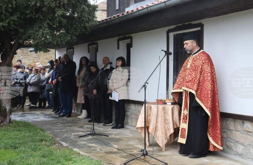 � �������� ���. �������� ������ ���� ���������� 148 ������ �� �������������� �� ������