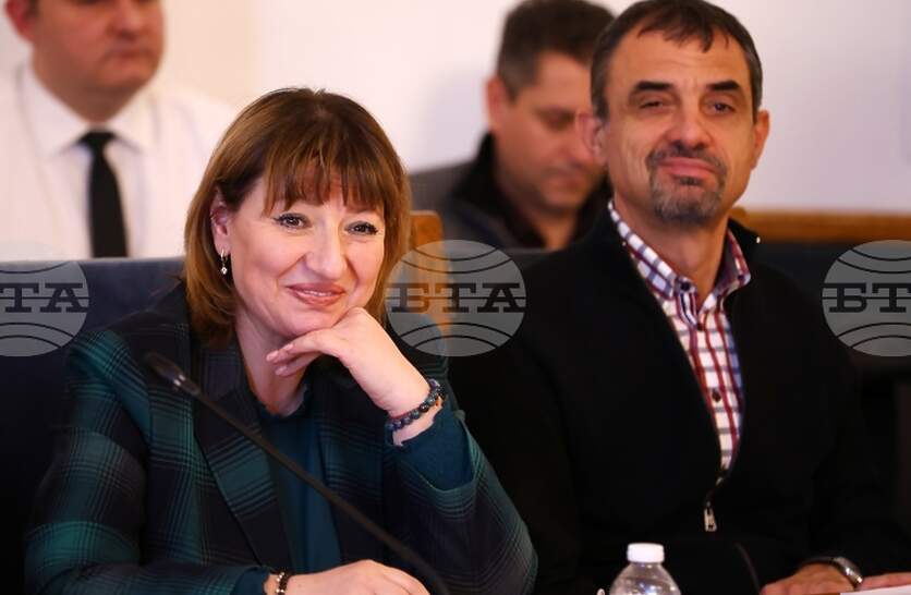 ����������� �� �������� ������� ������� ��� ������� � ������ � � ������ �� �������������� ��