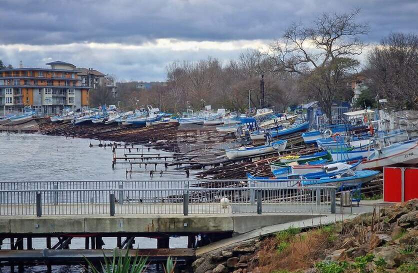 ������ � ������������ ������� �� ������������ ���� � �������