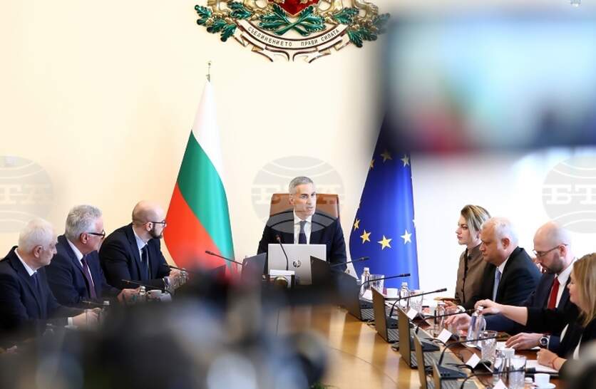 ���������� ������������ ������ ����-�������� �� ��������� �� ������������ � �������������� �� �������� �� ������� ������������� �� 19 �����