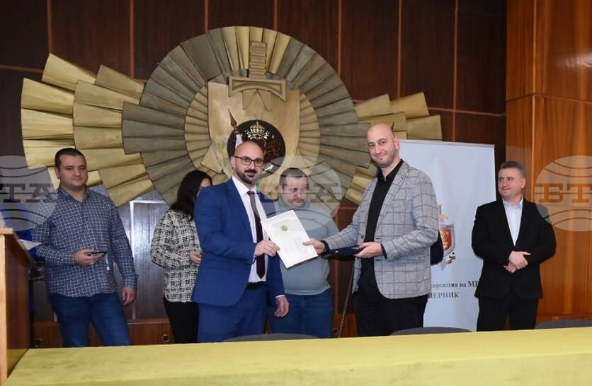 ��������� �� ��������� � ������ ���� �������� �� ��� ������ ������ � ������� � �������� ������