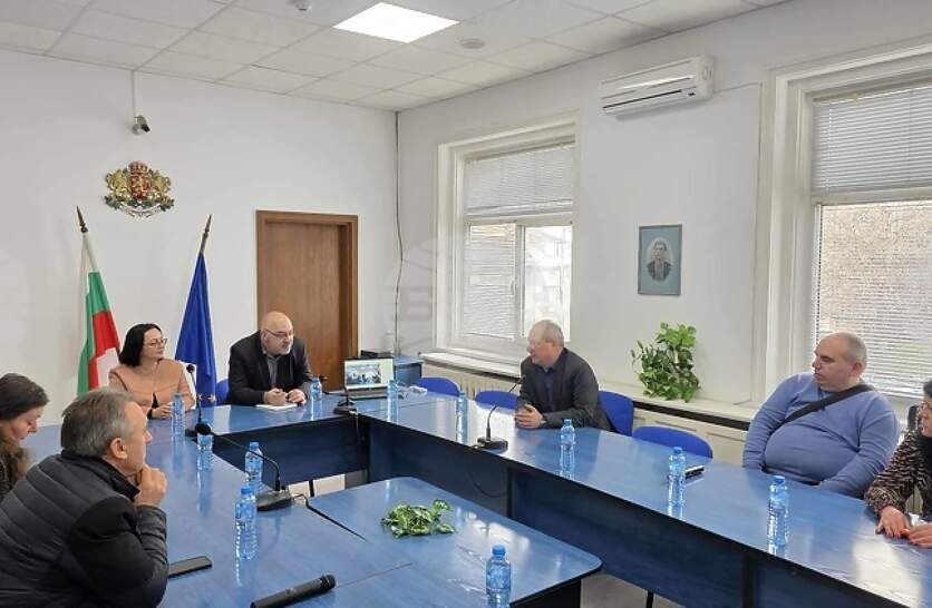 � ���������� ������� � ���������� ������������� � �������� ���������� ������ ���� �� ����������, �������� �� ����������� �� ��������������� ������ �� ������