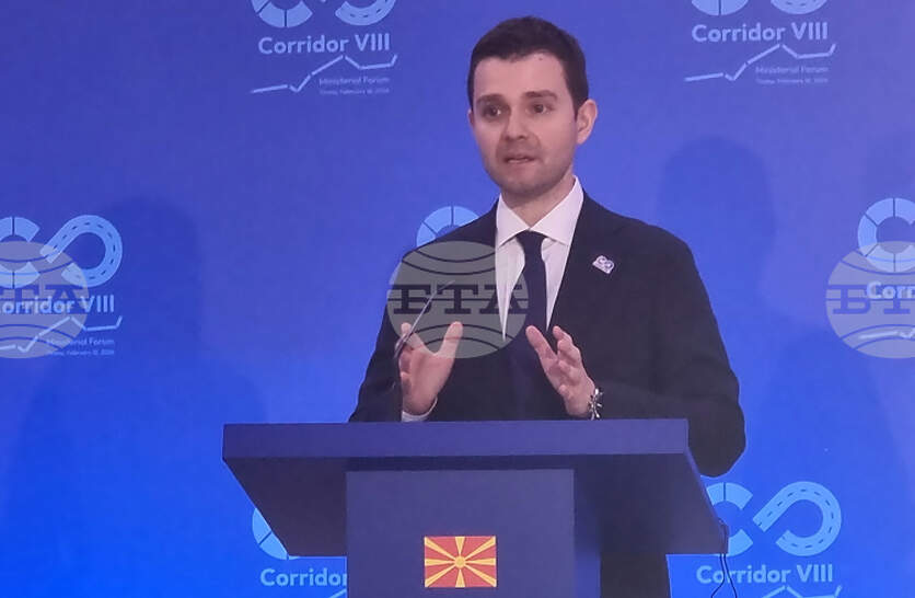 ������� 8 ���� �� �����, ��� ������ ������� ��������� ���� �� ������