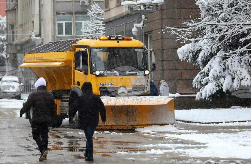 � ��������� �� 165 ��������������� ������ �� ��������� ��� ������ � �������� �� ���� � �����