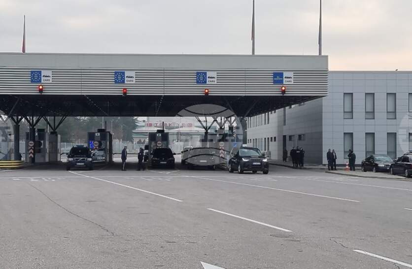 ��� � ������ ����������� � ������� �� ������ �� ����������� ������ � ����������, �������� �� ������� �����������-�������