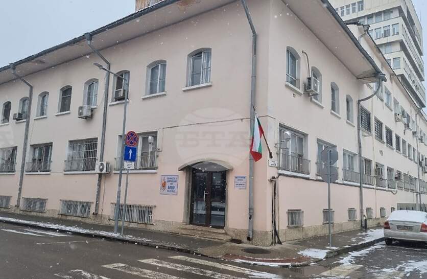 � ������ ������� �������� ������ 18 ��������� � 11 ������������ �� ������� ������ �� ������������, �������� �� ���������