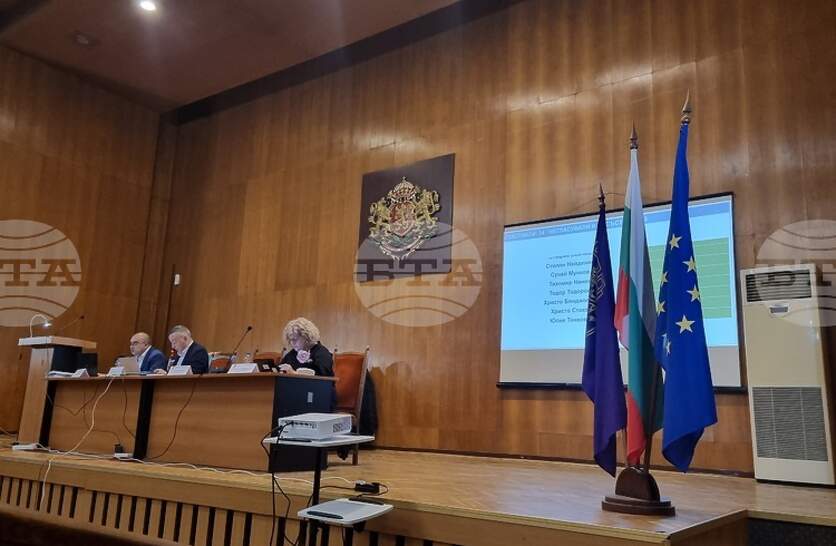 �������� ��� �� ����������� �� ���������������� �������� ����� ������� �������� �������, ������ � ��������� �� ������� �������