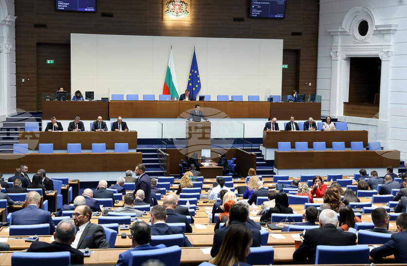 ����������� ������� ������������� �� ���, ����, ���� � ���� �� ��������� ������ � ������ �� �������� � ���� ��������