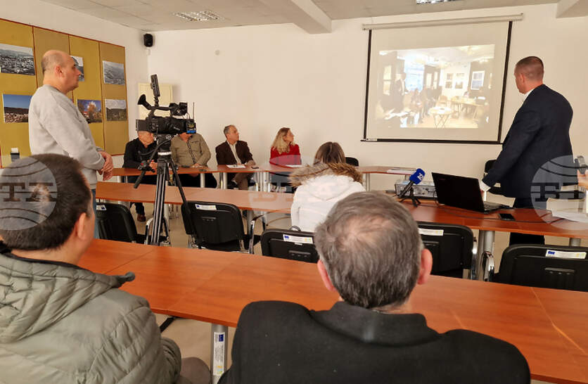 ���� ����������� �� ������ ������� ���� 100-�� ���������� ������������ ������ �� �������� �� ������� ����������� �� ��������� ���