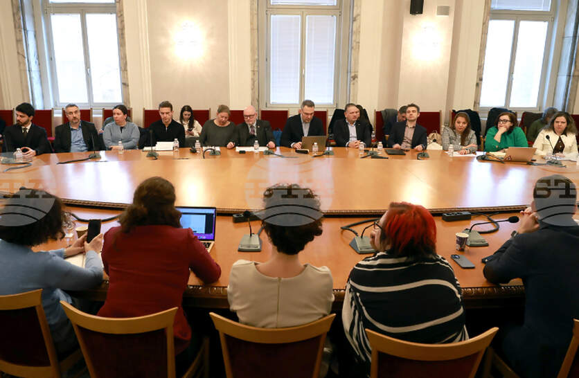 ���������� ����������� ��������� ����� �� ����������� � ������� ��� ������ ������