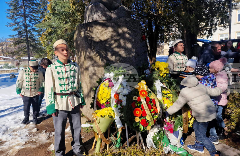 � ������� ������ � ���������-�������� ������� ������� �������� 153 ������ �� ������� �� ������