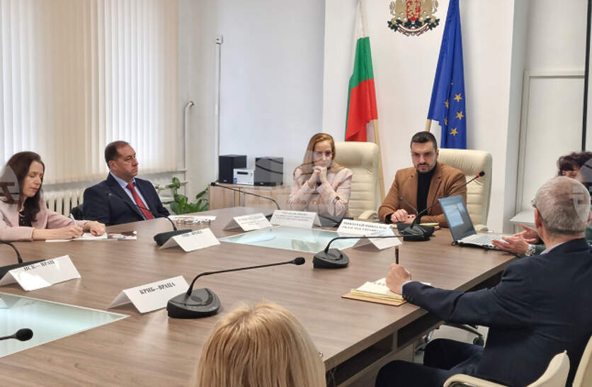 ��� ������ ������������ ������� � ������ �����, ������ ���������� �� ����������� �� ����� ����� ��������