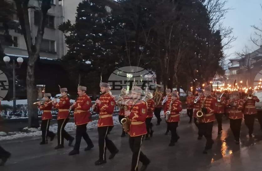 ����� ������ 153-���� ��������� �� ������� �� ������ � �������������� ������� �������