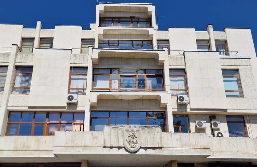 ���� 5000 ������ �� ����� �������� ����� ��� ��������������� �� ��������� �� �������� �������� �� ������� ������������