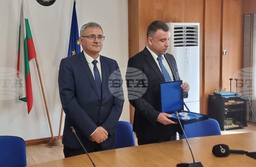 ����� ������� ������ ���� �������� ��������� �� ������