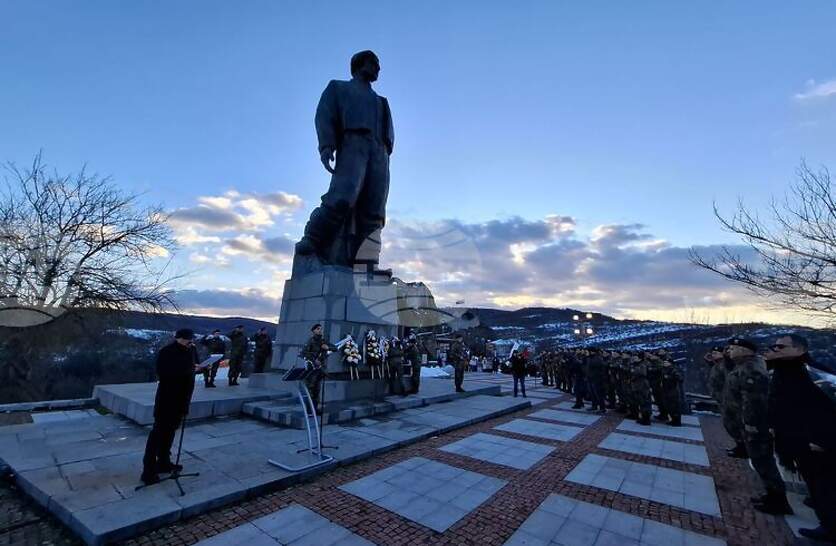 � ���������� ���������� � ������ ������ ���� ��������� �� ����� ������ � ����� ���� ���������� 153 ������ �� ������� ��