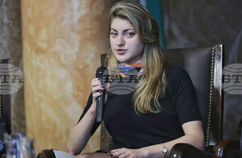 ����� ������ � ���������� �� �������� ��������� ��������-����������� �� ������������ �������� � �������� ������