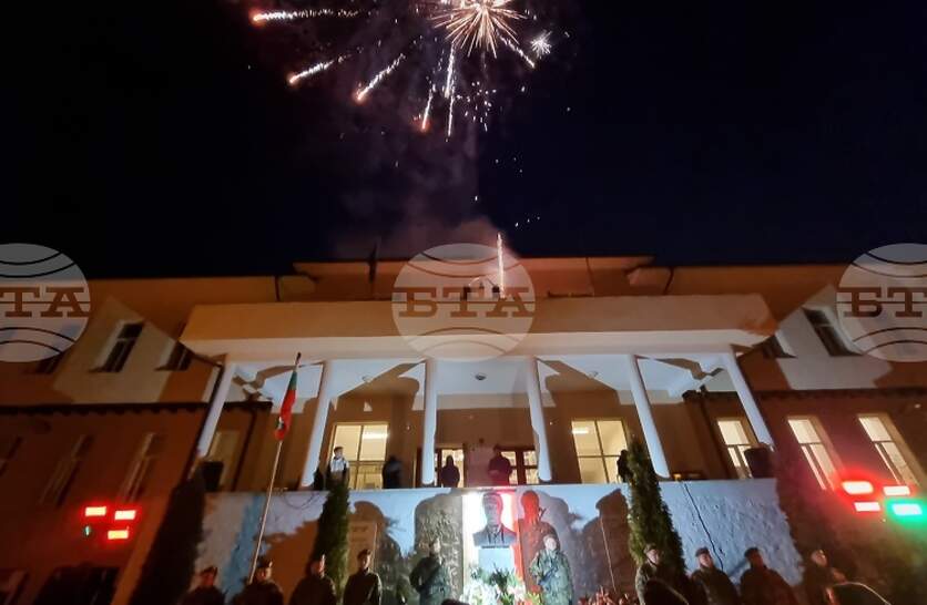 � ������-���� � ������ �� ���������� 153-��� ��������� �� ������� �� ������