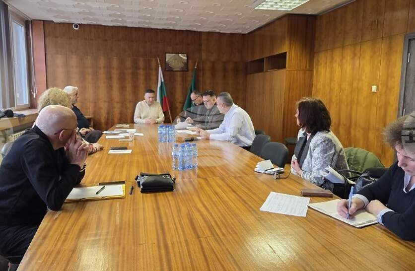 ������ ������, ���������, ������ � ����� ������ ������� ������ ������� �� ������������� �� 150-����������� �� ���������� ��������