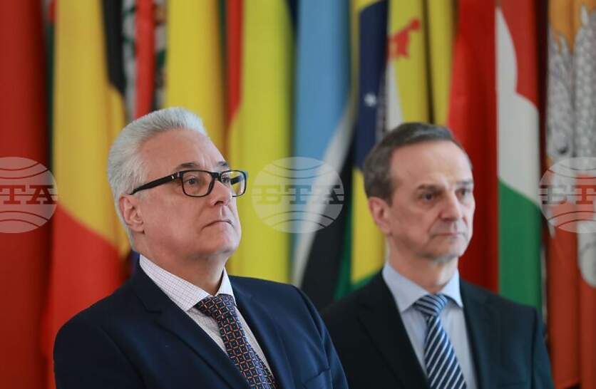 ����� ������ � ���� �������� �� ��������� �� ���������-�������� � �������������� �� �������� ������