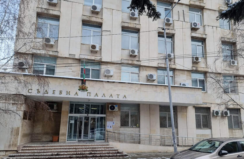 ��������� ��� � ��������� ������ ��������� ��������� �� �������� �� ���� �� 16 ������ �� �������� � �������� �� ������� ��������� �����