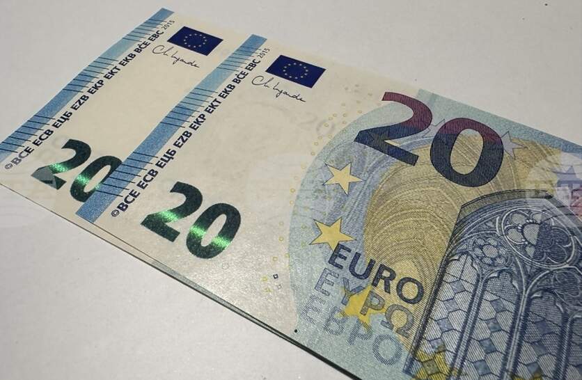 ��������� � ���� ��������� ������ �� ������� �������� �� 20 ���� � ���������