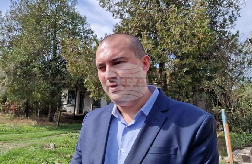 ���- ����� ������ �� ������������ �� ��������, ������������ ������� �� �������������� ��� �����