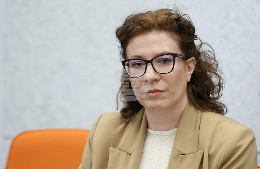 ��� ������ �� ������ ����� ������� � ��������, �������� �������� �� ��������, ������������ �� ������������� ����������