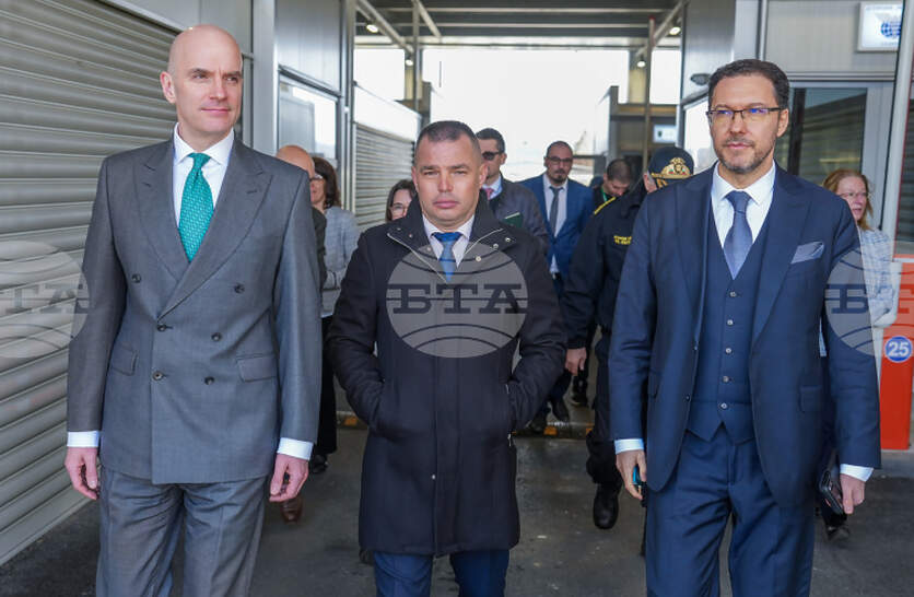 ���������� � ������� ������ ����� � �������� �������� ����� �������� ����-��������, �������� ���