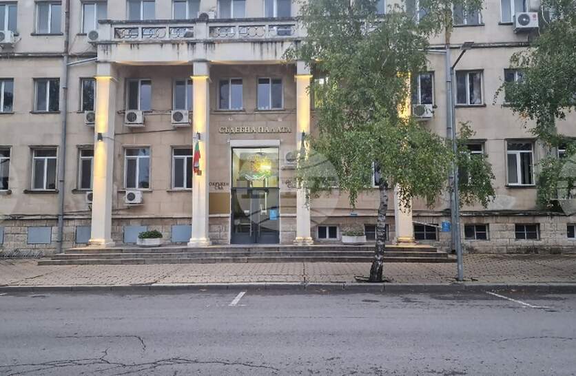 ����� � ������� ������ � ������ 32-������� ���, �������� �� �������� � ���� �������