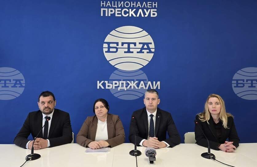 ������ �������� �� ���� ������� �� ����������� � ��������, �������� �� ��������