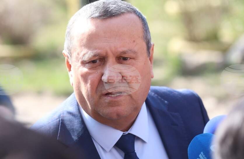 ���������� ������ ������� �� ���� ������ � ������, �� � �������������