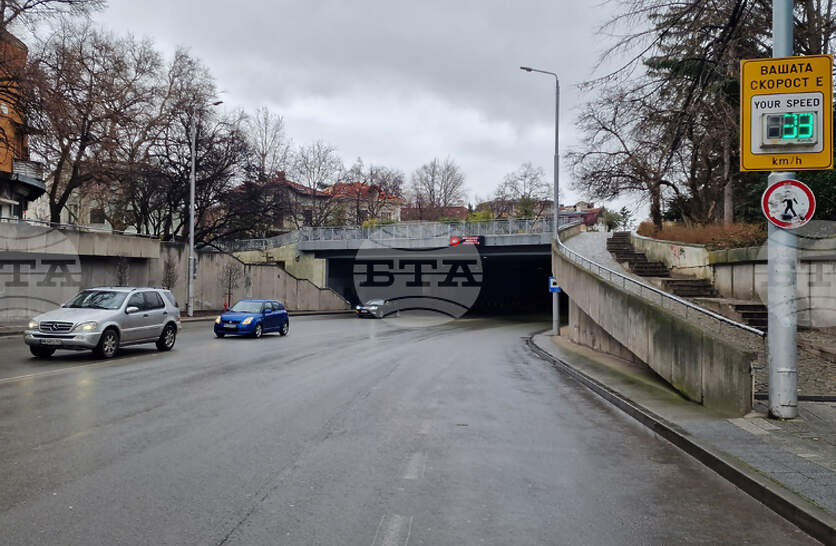 ����������� ������, �������� ��� ��������� �� ���, �� ������ ��������� � ������� �� ����� 