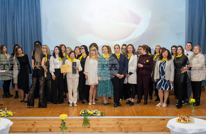 ��� 1300 ���� ����� ����������������� ������� �������� ���� � ������ �� ������� �� ����� ���� - ������