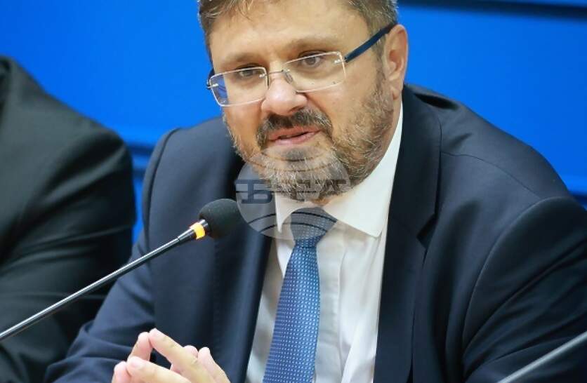 ������� ����� �� ������ ���� ������� �� ���� �������, �� �� �������� ������������ ������