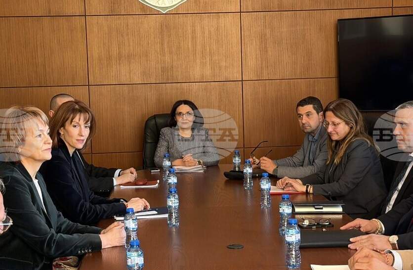 �������������, ���, ���� � ��� �������� ��������� �������� �� ������������ �� ���������������, ������ � ��������� ������