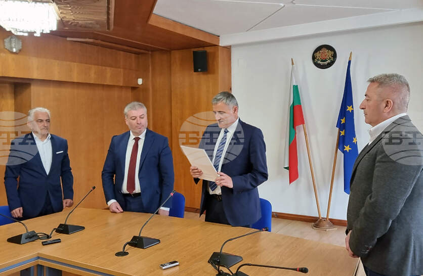 ���������� ��������� �� ������ �� ������ � �������� ������ �� ����� ����������� ������� ������� ������